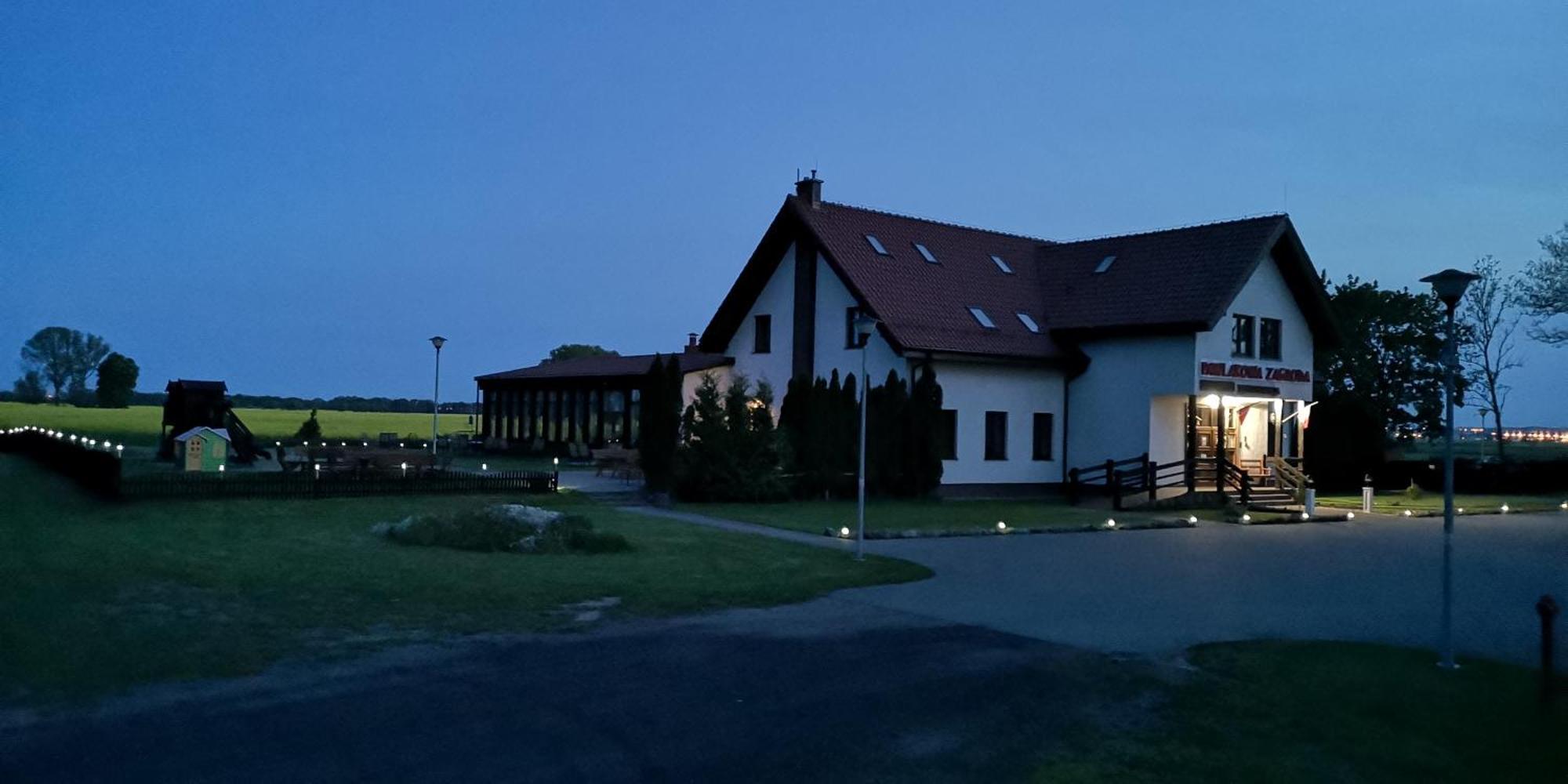Hotel Pawlakowa Zagroda Grabiny-Zameczek Exterior foto